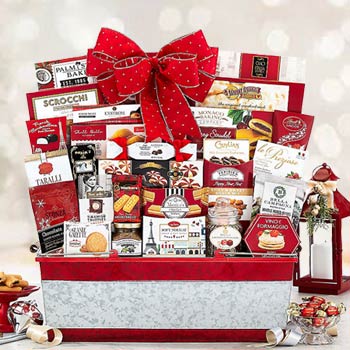 Christmas Cheer Gift Basket